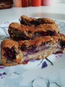 Veganes Bananen-Blaubeerbrot