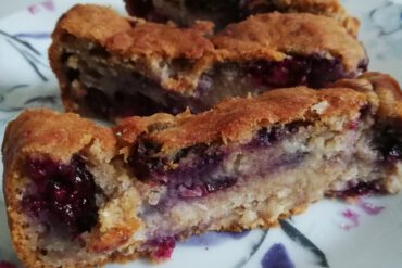 Veganes Bananen-Blaubeerbrot